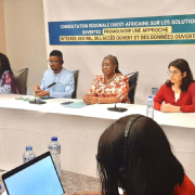Étudier mieux et gratuitement : Consultation régionale de l'UNESCO sur les REL en Afrique de l'Ouest